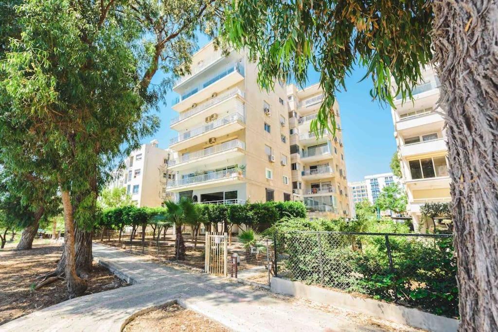 Ferienwohnung Myria Court Limassol Exterior foto